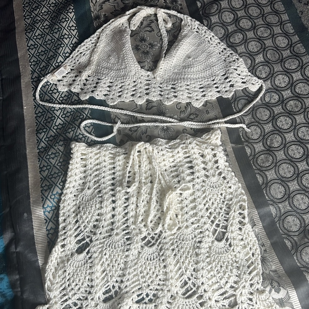 FASHION NOVA WHITE CROTCHET MINI SKIRT CROP TOP SET